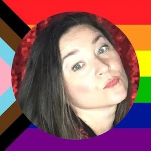 Meet your Posher, Anissa